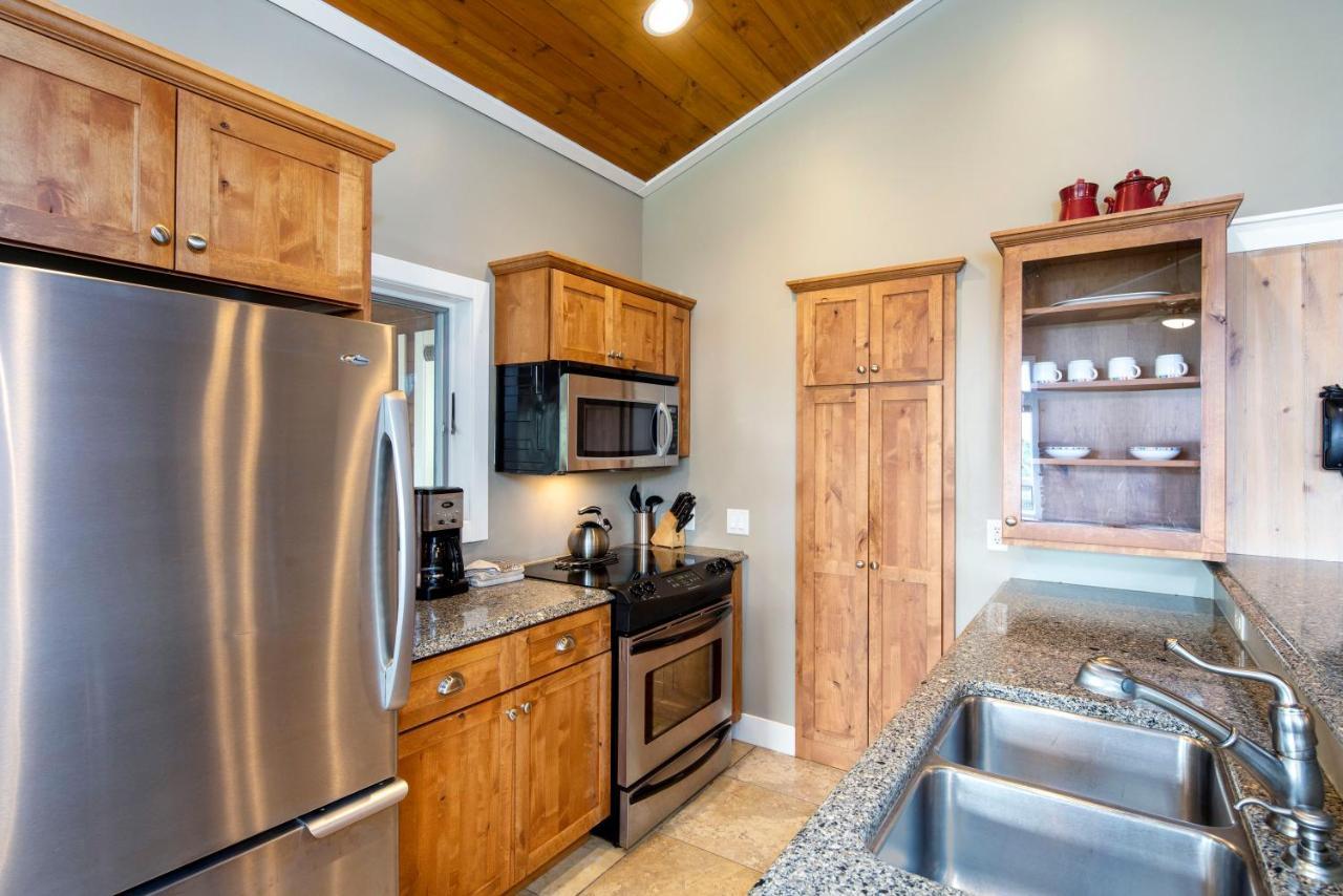 Larsmont Cottages Two Harbors Bagian luar foto